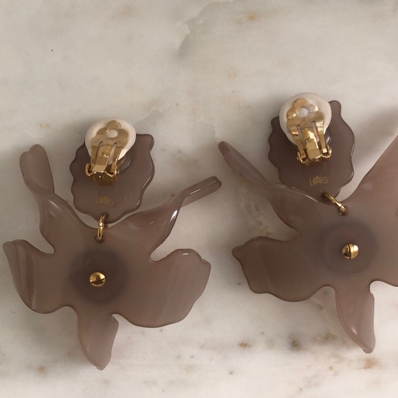 LELE SEDOUGHI Crystal Lily Earrings - Charcoal - Picture 6 of 6